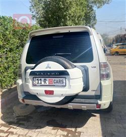 میتسوبیشی پاجیرۆ